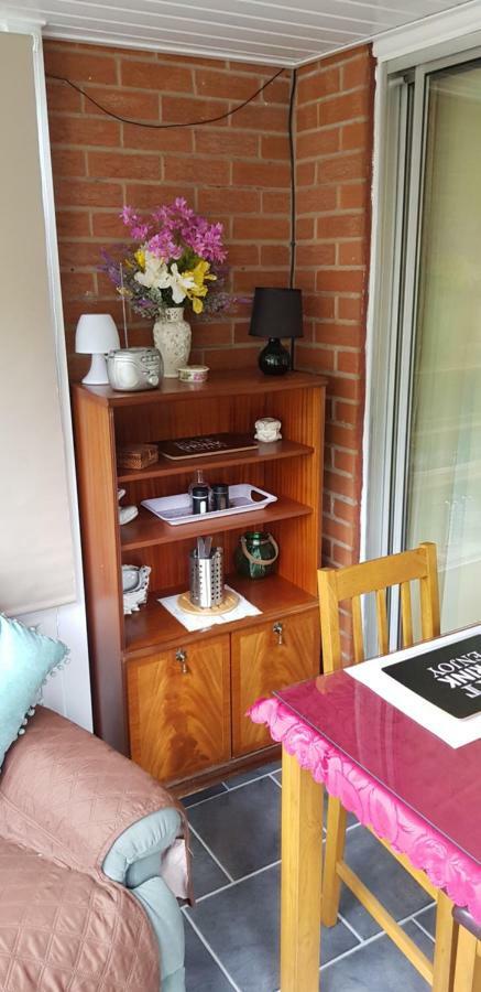 The Little Hideaway Apartment Fleetwood Luaran gambar